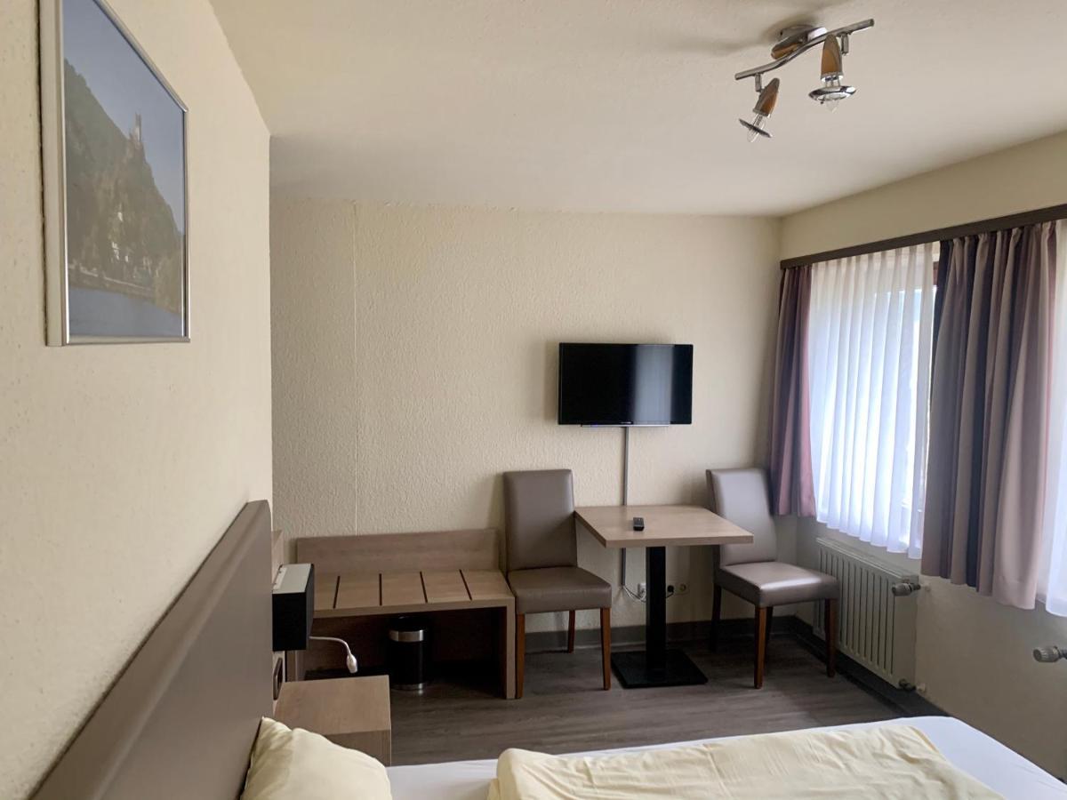 Hotel Montag Sankt Goar ภายนอก รูปภาพ